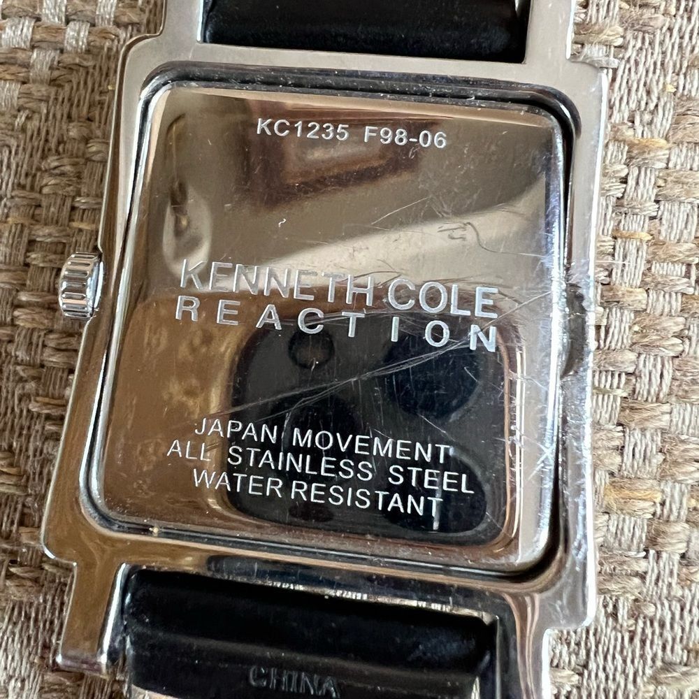 Kenneth Cole watch - Picture 4 of 6
